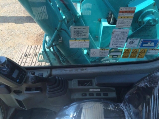 ขายรถแบคโฮ KOBELCO SK200SR ปี 2005 เครื่อง ISUZU 4 สูบ Turbo ประหยัดสุดๆ รถนอกนำเข้าจากญี่ปุ่น มีVDOการทำงานครับ