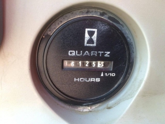 ขายรถแบคโฮ KOBELCO SK200SR ปี 2005 เครื่อง ISUZU 4 สูบ Turbo ประหยัดสุดๆ รถนอกนำเข้าจากญี่ปุ่น มีVDOการทำงานครับ