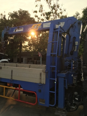 FRR 190 แรง  เครน 3.5 ตัน  3 ปลอก  ยาว 6.5  เมตร ราคา1,350,000 บาท