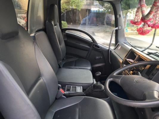 FRR 190 แรง  เครน 3.5 ตัน  3 ปลอก  ยาว 6.5  เมตร ราคา1,350,000 บาท