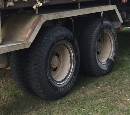 ขายแล้วครับ สิบล้อ ฮีโน่ FM3M 240 ดั้มสามมิต สวยๆสภาพดีเดิมๆพร้อมใช้ ทะเบียนพร้อมโอน