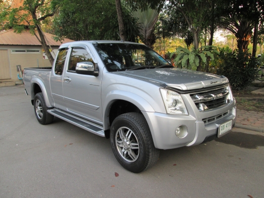 Isuzu อีซูซุ D-Max SPACE CAB (ปี 2010) Hi-Lander 2.5