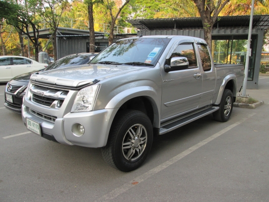Isuzu อีซูซุ D-Max SPACE CAB (ปี 2010) Hi-Lander 2.5