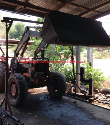 มาถึงขายเลย ขอบคุณพี่ทองพัน จ.เลย ชุดตักหน้ารถไถฟอร์ด ยี่ห้อ AGRAM 66 " ตรงรุ่น หรือใส่กับรุ่นอื่นๆชุดนี้มาครบสวยมาก