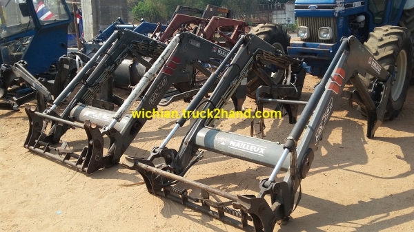 ขายแล้วขอบคุณ พี่สมหมาย สุราษฎร์ฯครับ ชุดตักหน้ารถไถฟอร์ด &rdquo; ยี่ห้อMAILLEUX รุ่น MX&rdquo;75u ตรงรุ่น 5610 สองเพลา สวยมาก