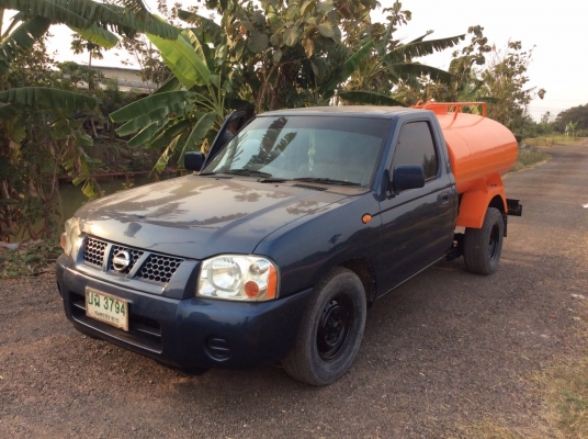 รถกระบะNISSAN บรรทุกน้ำ 200ลิตร ปี2001 เครื่อง 2700 พวงมาลัยพาว์เวอร์ ขาย 155,000 บาท ศุภากร 081-1903107, 081-4252943