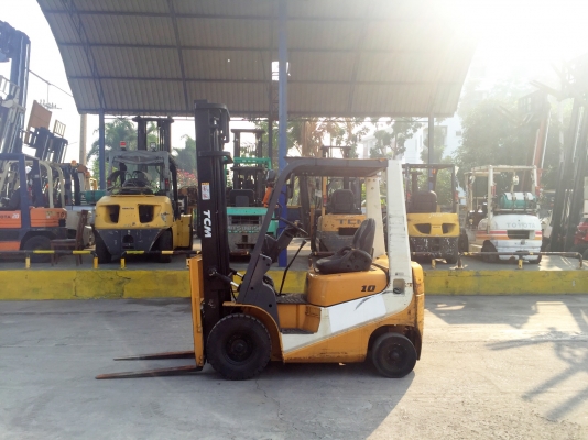 -:-*&bull;*ข า ย ร ถ ย ก นำ เ ข้ า*&bull;*-:-TCM FG10C19 รถยกขนาด1ตัน เสาสูง4เมตร เกียร์ธรรมดา สนใจติดต่อ083-062-0223(ปอนด์)