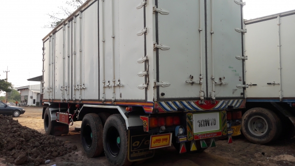 (มี สองพ่วง )แม่ 12 ล้อ  ฮีโน่ 380 แรง ปี 52  ตู้พ่วงแม่-ลูก ชุดละ    2,850,000  บาท