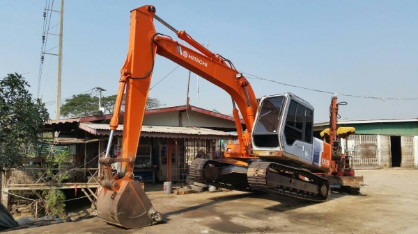 ขายด่วนรถเเม็คโครHITACHI EX120-2นำเข้าเก่านอกอาร์พิเศษแอร์ฟิลม์พร้อมสวยเดิมๆยังไม่เคยใช้งานในเมืองไทยเลย
