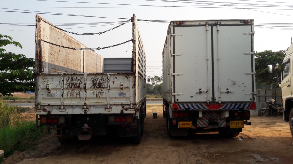 ตู้พ่วงแม่-ลูก  สิบล้อ  344 แรง   ราคา 2,450,000 บาท