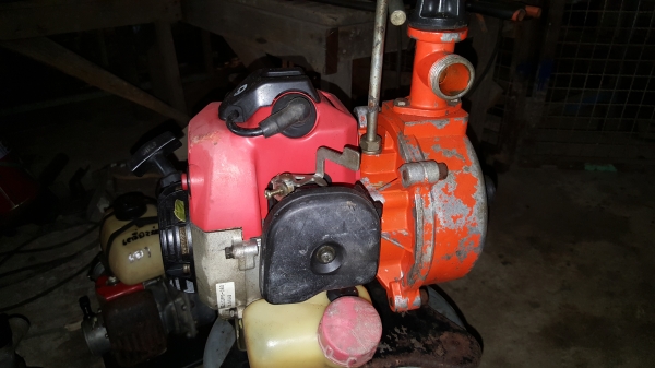 ปั้มน้ำ 1 x 1 พร้อมใช้งาน