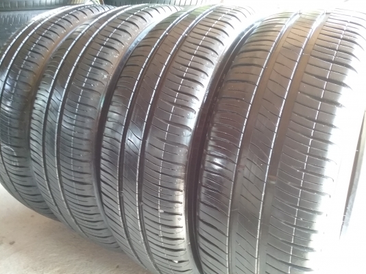 ยางMICHELIN รุ่น ENERGY xm2 .175 65R15 ปี2015 สภาพสวยมากๆไร้ที่ ดอกเยอะมากๆ95\% คุ้มสุดๆ