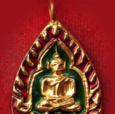 คุณบรรพตจองแล้วครับ..หลวงปู่บุญ เหรียญเจ้าสัว หลังจารย์ยันต์ เก่าสวยกริปๆ