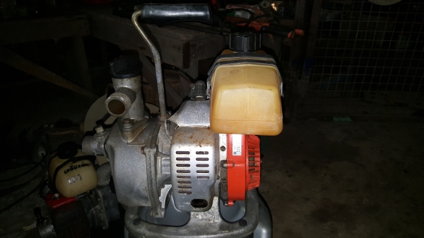 ปั้มน้ำ 1 x 1 นี้วพร้อมใช้งาน