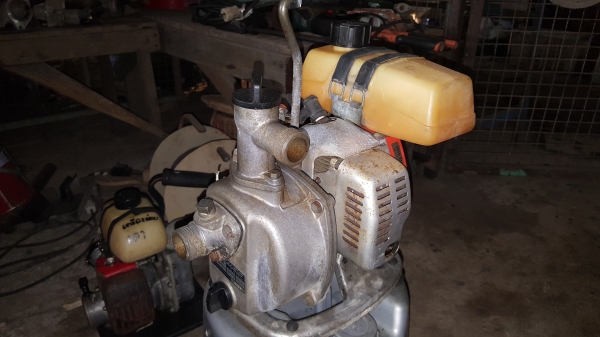 ปั้มน้ำ 1 x 1 นี้วพร้อมใช้งาน