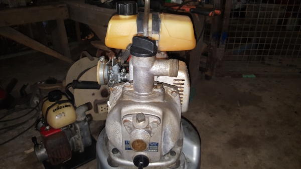 ปั้มน้ำ 1 x 1 นี้วพร้อมใช้งาน