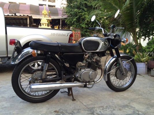 น้องฝากขายครับ CB175 เดิมๆ เครื่ืองติดขี่ได้ ระบบไฟครบครับ