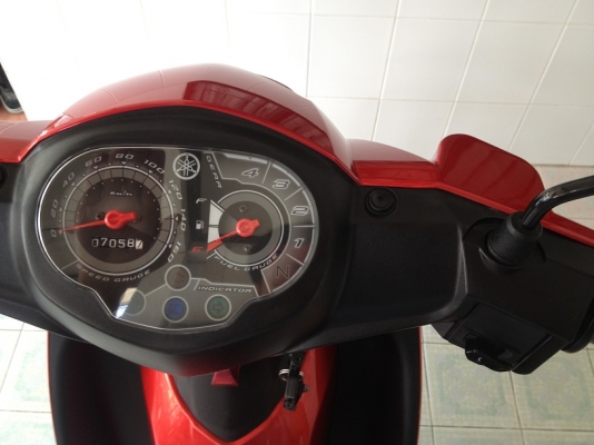 Spark115i โฉมใหม่ ลายใหม่ สต๊าดมือ วิ่ง7000 ปี57 (ของแถม 4 รายการ)