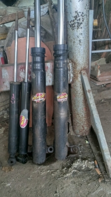 โช๊คอัพ Monroe Reflex  คู่หน้า  BENZ 190 E,124