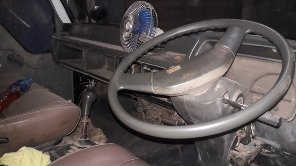 ดั้มท์ มิตชู 115 แรง  ท้าย F เจ้าของขับเอง  ราคา 355,000 บาท