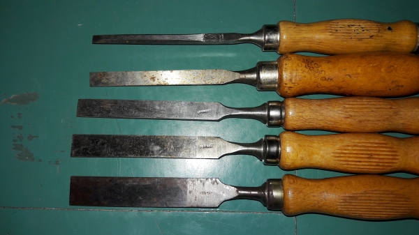 ขายสิ่วเยอรมันชุด5ตัวเก่าเก็บ 1/4,3/8,1/2,5/8,3/4 Made in Germany.