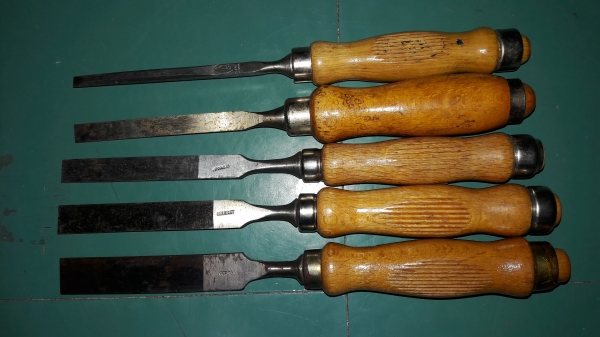 ขายสิ่วเยอรมันชุด5ตัวเก่าเก็บ 1/4,3/8,1/2,5/8,3/4 Made in Germany.