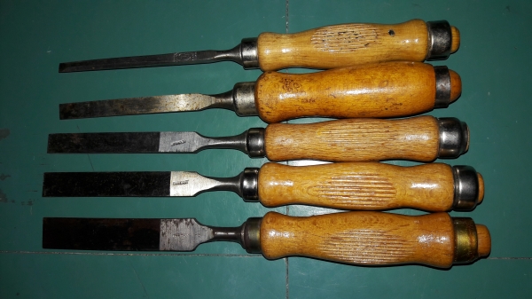 ขายสิ่วเยอรมันชุด5ตัวเก่าเก็บ 1/4,3/8,1/2,5/8,3/4 Made in Germany.