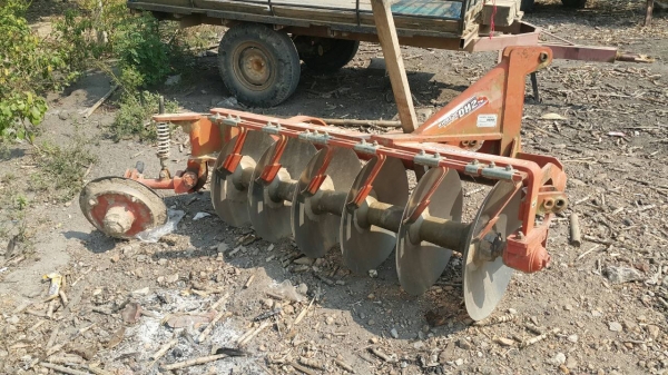 ตราช้าง DH246F 6x24นิ้วครับ