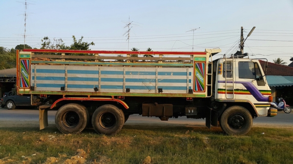 ขาย isuzu rocky 175 ดั๊ม 2 เพลา ลดราคาครับ 690,000 บาท  แผง อลูมิเนียม สภาพดี พร้อมใช้งาน