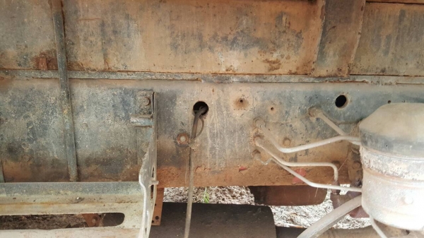 ขาย 10 ล้อดั้ม HINO FM3H เครื่อง HO7D 195 แรงม้า คัสซีสวย สโลว์เดิม ทะเบียนครบพร้อมโอน