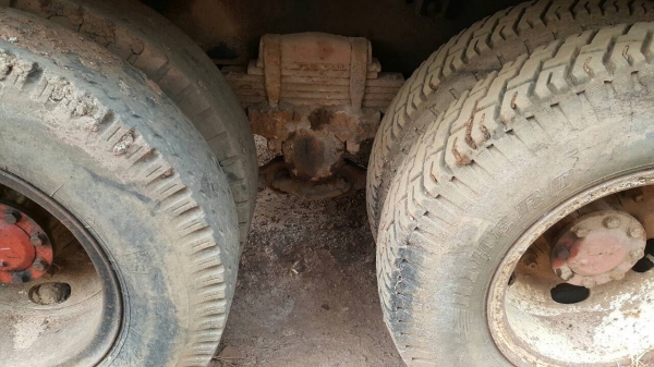 ขาย 10 ล้อดั้ม ไอ้หลง FN215K ไม่มีทะเบียน เครื่อง 6D15 170 แรงม้า เกียร์ 6 สปีด สโลว์อินเตอร์ เบรคทิฟฟี่ กระบะไม่ค่อยสวย ราคาต่อรองได้ครับ