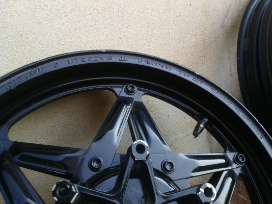 ล้อแมกบิ้กไบค์ ขอบ 16/18  ลดราคาจ้า