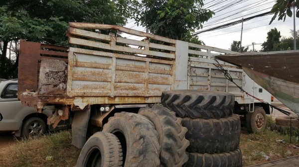 ขาย 10 ล้อดั้ม ROCKY FVZ12MY เครื่อง 6BG1 175 แรงม้า คัสซีสวยตลอดเส้น ช่วงล่างเดิม เกียร์เดิม สโลว์เดิม ทะเบียนพร้อมโอนครับ