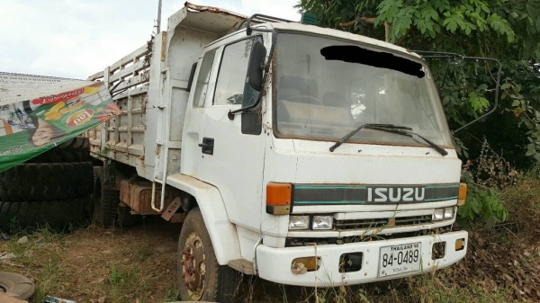 ขาย 10 ล้อดั้ม ROCKY FVZ12MY เครื่อง 6BG1 175 แรงม้า คัสซีสวยตลอดเส้น ช่วงล่างเดิม เกียร์เดิม สโลว์เดิม ทะเบียนพร้อมโอนครับ