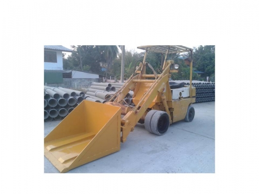 ขายรถตัก TCM SD 12Z เก่านอก ตักได้ ถอดบุ้งกี่ทำเป็นรถยกได้