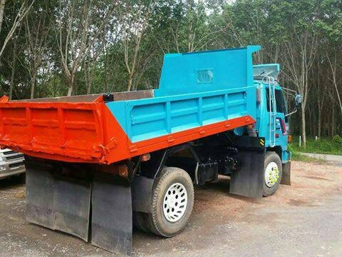 หกล้อ อีซูชุ FTR165ดั้ม พ.เวอร์ แอร์ ยาง900 สภาพสวยเดิมๆพร้อมใช้งาน รถห้างแท้