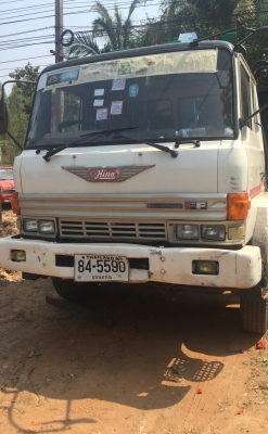 ขาย 550,000บ หกล้อ ฮีโน่ FF177-EH 700 ติดเครน TANADO 3ตัน ท้องวี 3ปอก 2ชัก ช่วงยาว 6.20ม สภาพดีสวยพร้อมใช้ เล่มทะเบียนพร้อมโอน