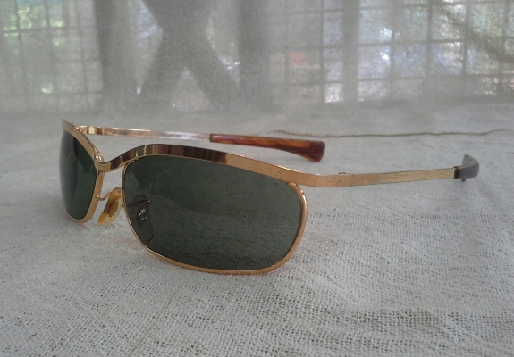 อมตะ เรย์-แบน รุ่นหายาก B&amp;L RAY-BAN OLIMPIAN V DELUXE  USA 1982