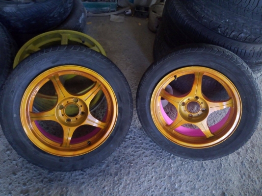 แม็กนำเข้าขอบ 15 พร้อมยางดันลอป น้ำหนักเบามาก 7500 บาท