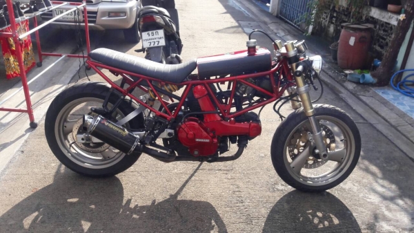ขาย Ducati 400 cc 62,000