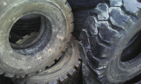 21x8-9ยางรถ ฟอร์คลิฟต์ tel.081-427-3941 ไิอดีไลน์ autobot107 21x8-9ยางรถ ฟอร์คลิฟต์ tel.081-427-3941 ไิอดีไลน์ autobot107