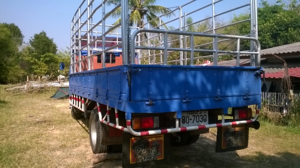 ขายรถบรรทุก6ล้อ อีซูซุ เจ้าของขายเอง