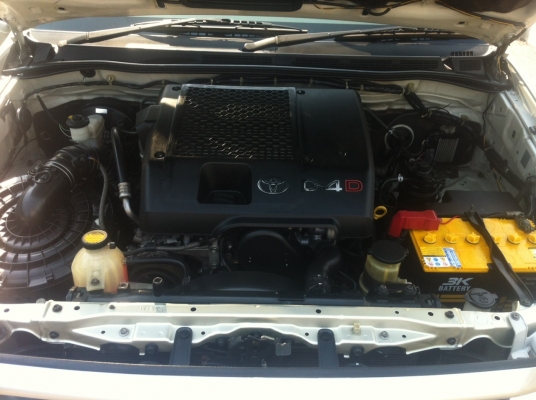 TOYOTA VIGO CAB2.5E D4D2008สภาพดีสีบรอนท์เงิน TOYOTA VIGO CAB2.5E D4D2008สภาพดีสีบรอนท์เงิน