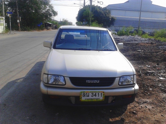 ขาย ISUZU   DRAGONEYE  2.8 SLX ปี1999  พาวเวอร์ ไฟฟ้า  เครื่อง ช่วงล่างดี  สีสวยบาง เเอร์เย็น  ยางดี เเม็กสวย  ภายในไม่โทรม  พร้อมชิ่งคับ   0876835269  -0944241092(ถ้าจัดไฟเเนนซ์  เพิ่ม 10000 บาทคับ)