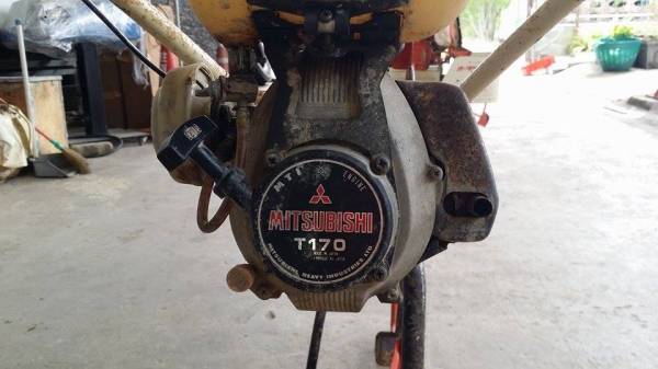 เครื่องแหวกร่องกล้าในนาเดินตาม MITSUBISHI รุ่น KF22(1) เก่าญี่ปุน สภาพดี เครื่องพร้อมทำงาน เครื่องแหวกร่องกล้าในนาเดินตาม MITSUBISHI รุ่น KF22(1) เก่าญี่ปุน สภาพดี เครื่องพร้อมทำงาน