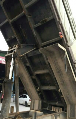 ขายแล้วครับ สิบล้อ ฮีโน่ FM3M 240 ดั้มสามมิต สวยๆสภาพดีเดิมๆพร้อมใช้ ทะเบียนพร้อมโอน