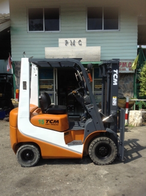 +++ ขายโฟล์คลิฟท์  T.C.M. FG15-T1  ขนาด  1.5  ตัน  เครื่องยนต์เบนซิน  แก๊ส  เสา  3  เมตร  เกียร์ออโตเมติค  งา  1   เมตร  ยางลม