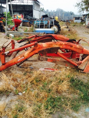 ขายชุดตักหน้าKUBOTA ขายชุดตักหน้าKUBOTA