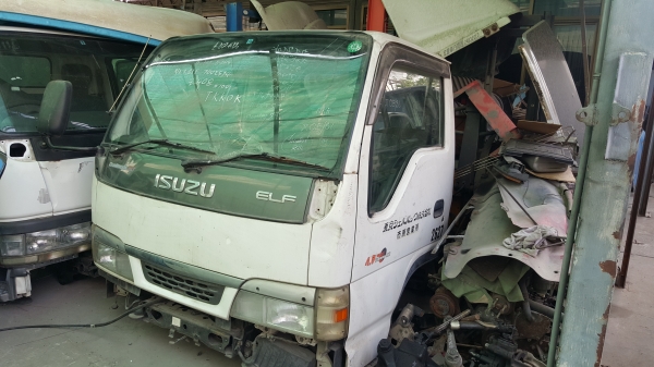 ขายหัวเก๋ง อีซุซุ NKR การ์ตูนสภาพสวย