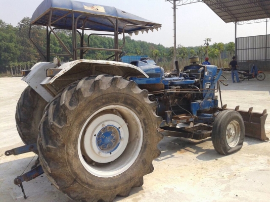 ขายรถไถ FORD 6600 เครื่อง T5 พร้อมใบดันหน้า เอกสารซื้อขาย